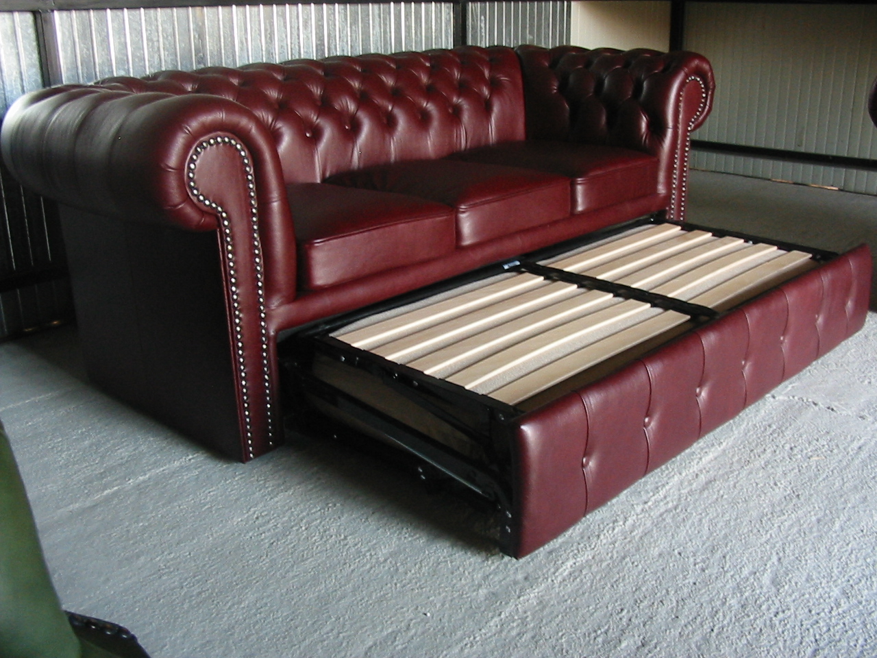 Classic kanapéágy antikbordó A7 Bruttó ár: 622.300 Ft
