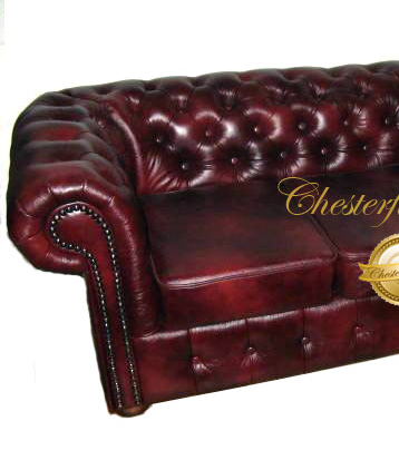Chesterfield Classic double seater